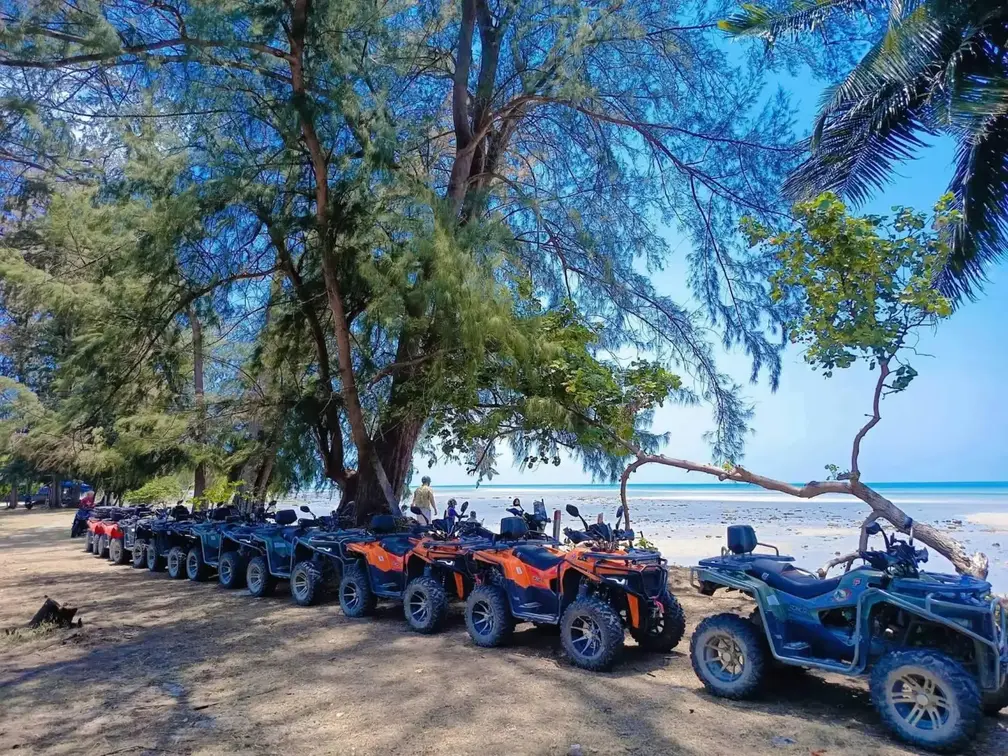 Wat Prayai, Wat Phai Laem & ATV Tour