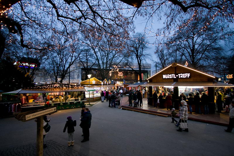 Christmas Market Volksgarten Linz