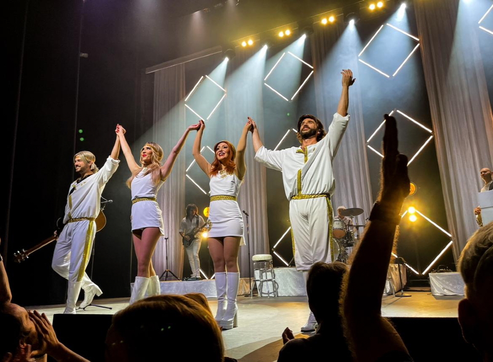 Mania: A Tribute to ABBA