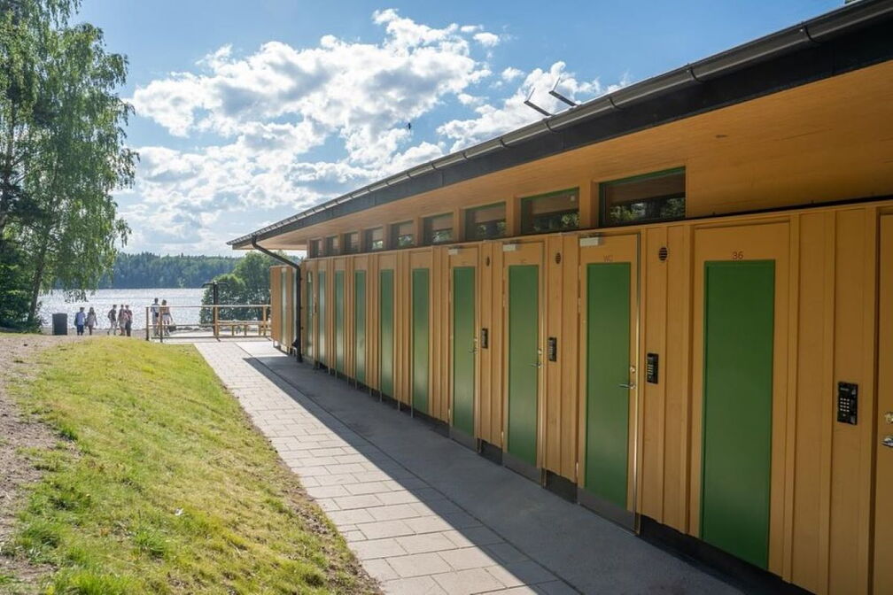 Flatenbastun Lakeside Sauna Experience