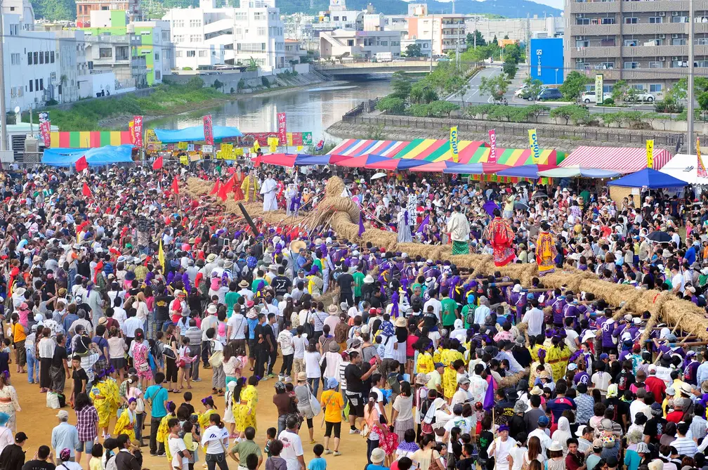 Yonabaru Great Tug-of-War Festival