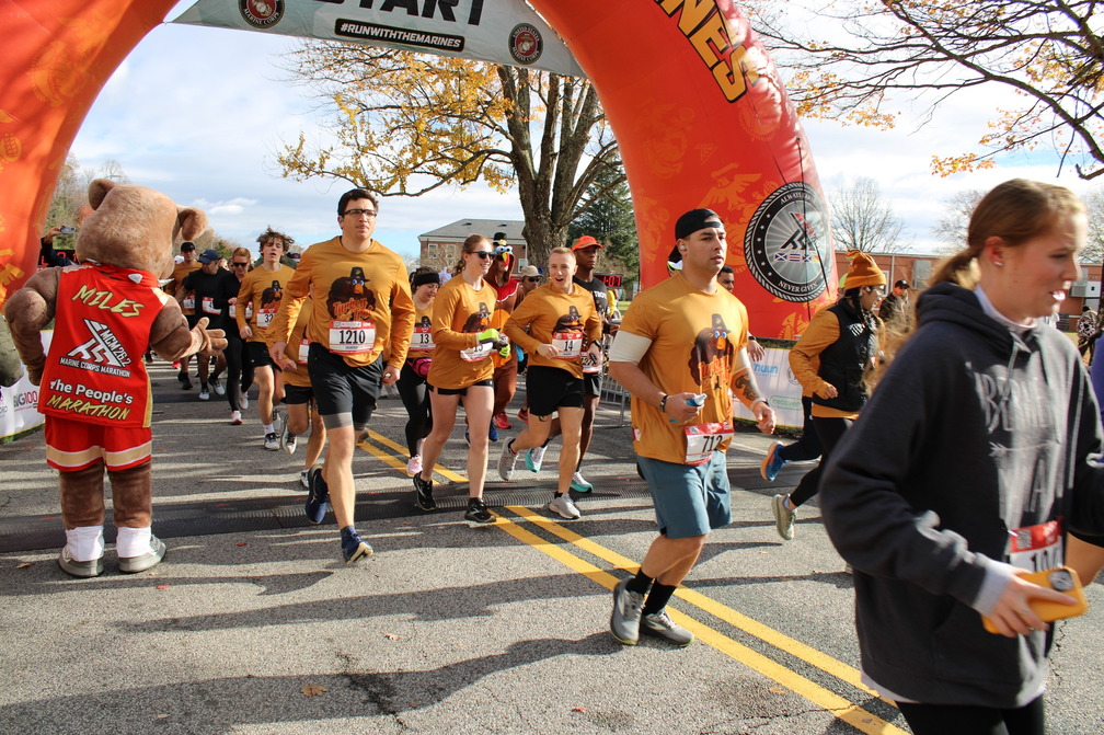 Turkey Trot for the Twig