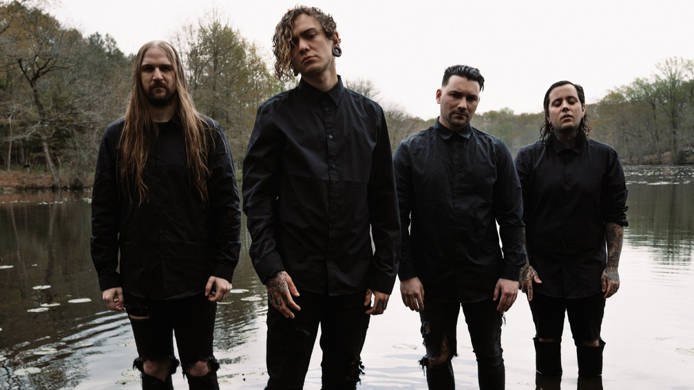 Lorna Shore