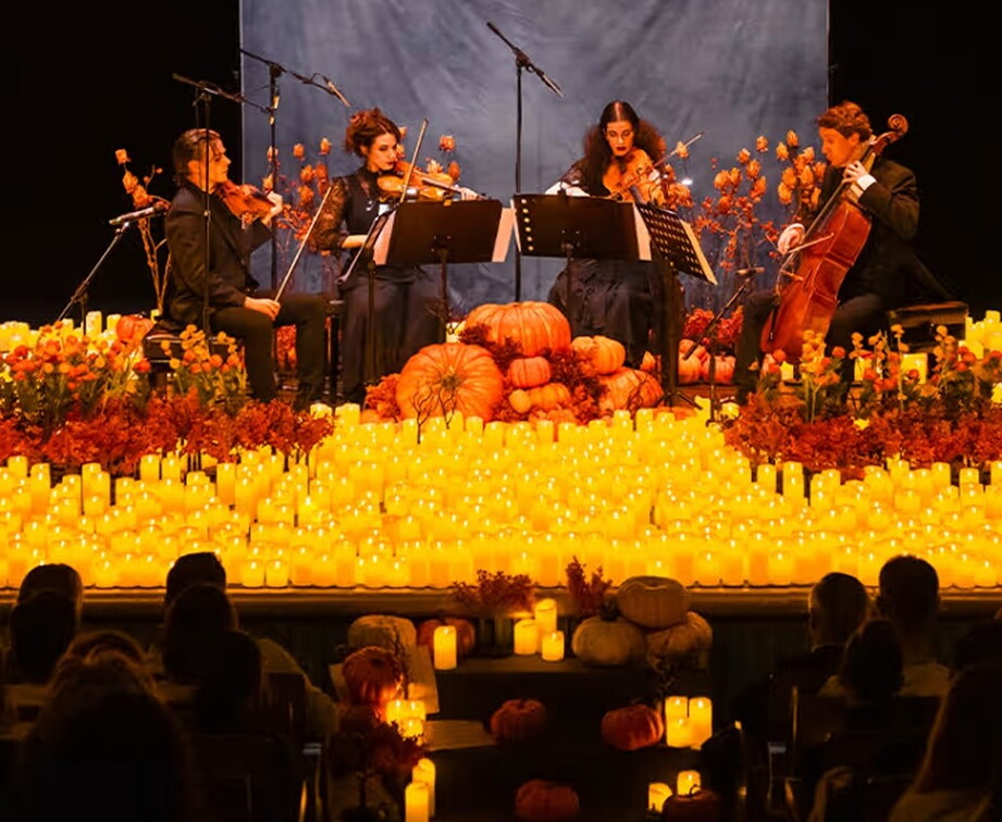 Candlelight: A Haunted Evening of Halloween Classics