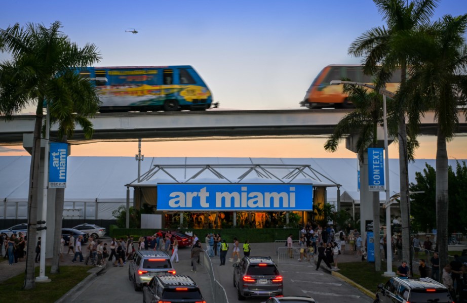 Art Miami