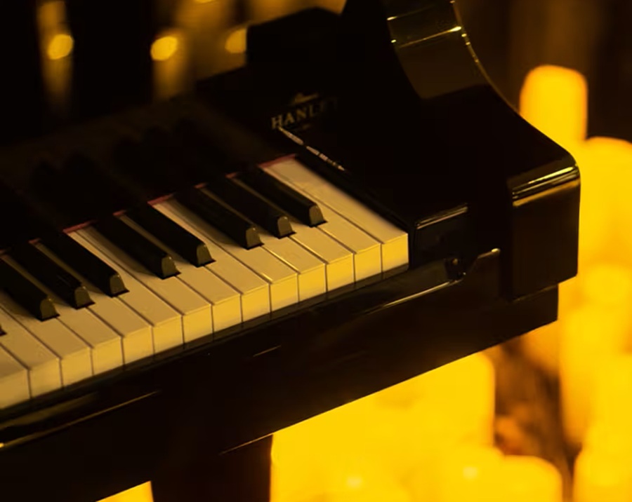 Candlelight: Tribute to Hans Zimmer