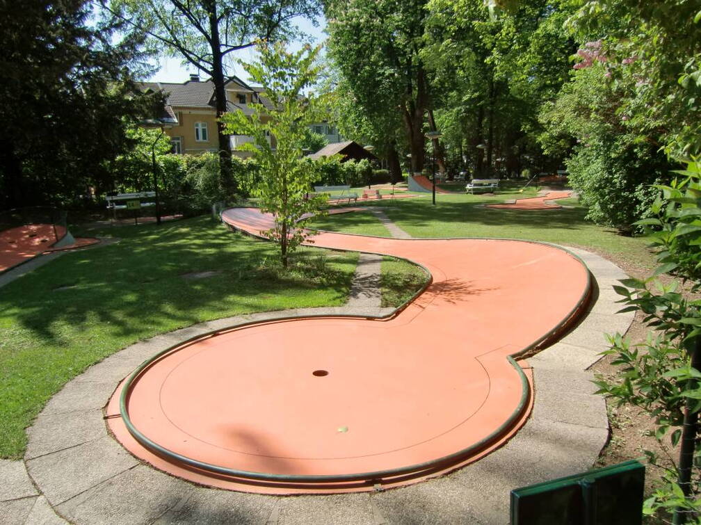 Mini Golf Festival