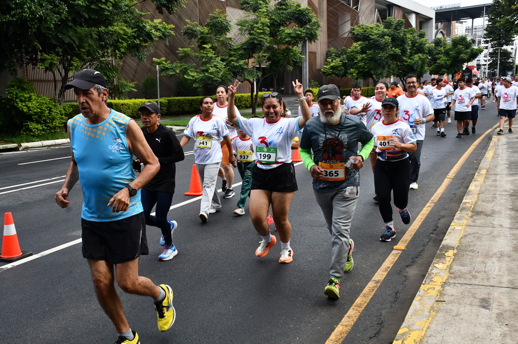 Carrera Internacional de la Luz y el Sonido (International Light and Sound Race)
