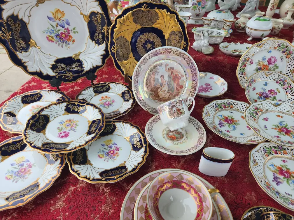Antiques Market