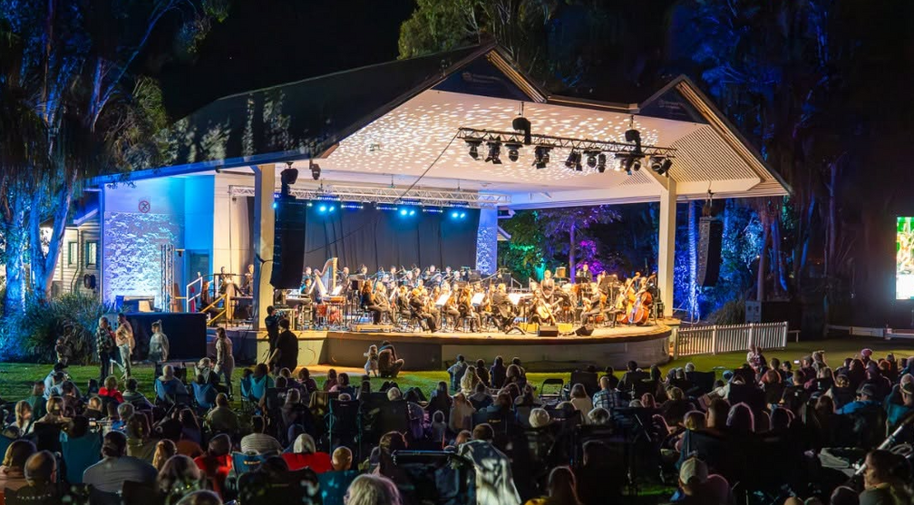 QSO Symphony Under the Stars