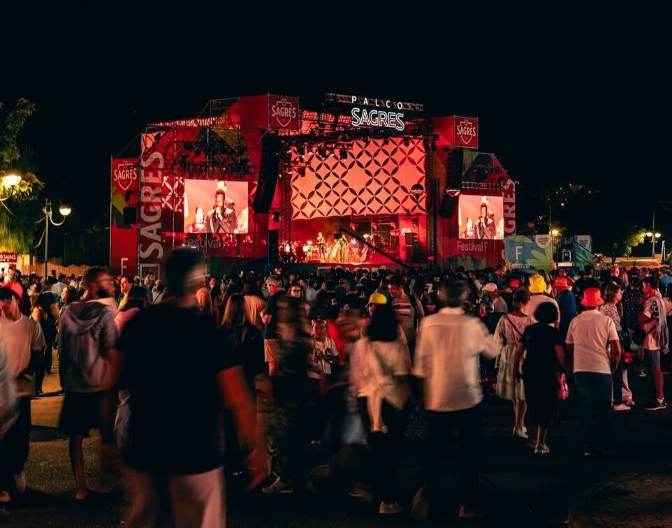 Festival F