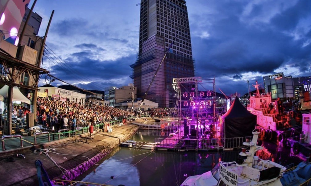 Yeongdo Bridge Festival
