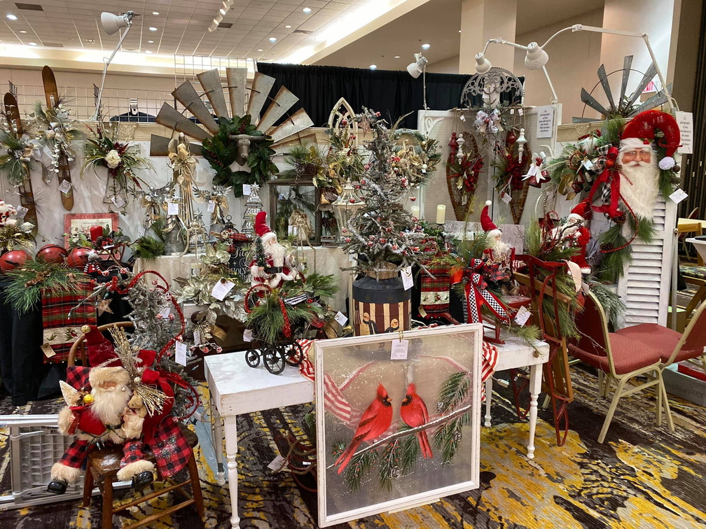 NWA Holiday Market
