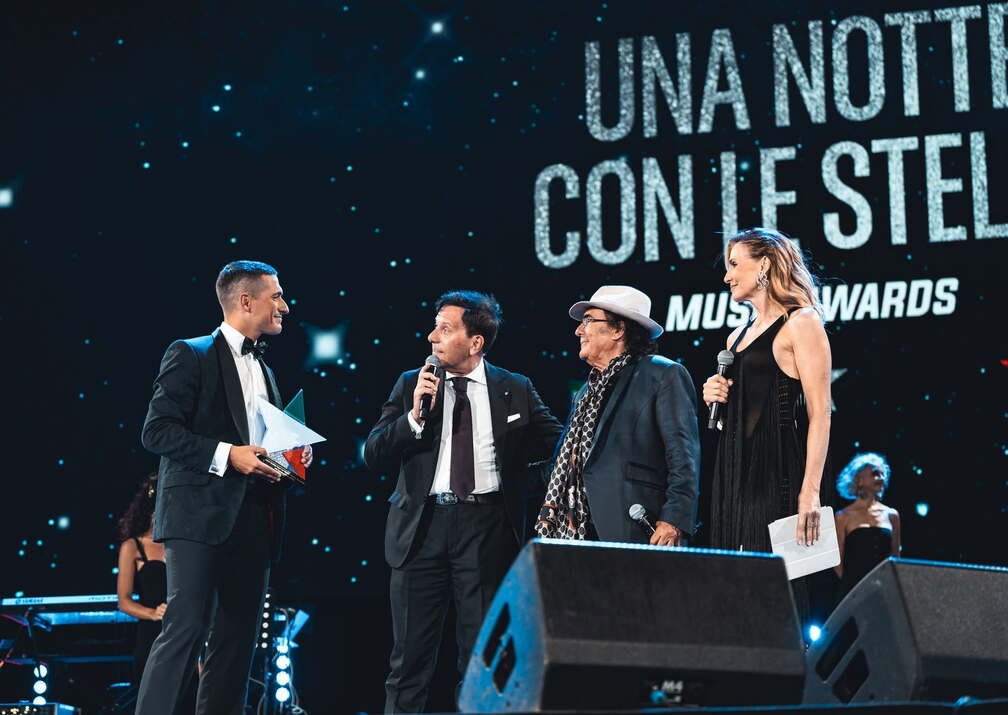 A Night With The Stars 