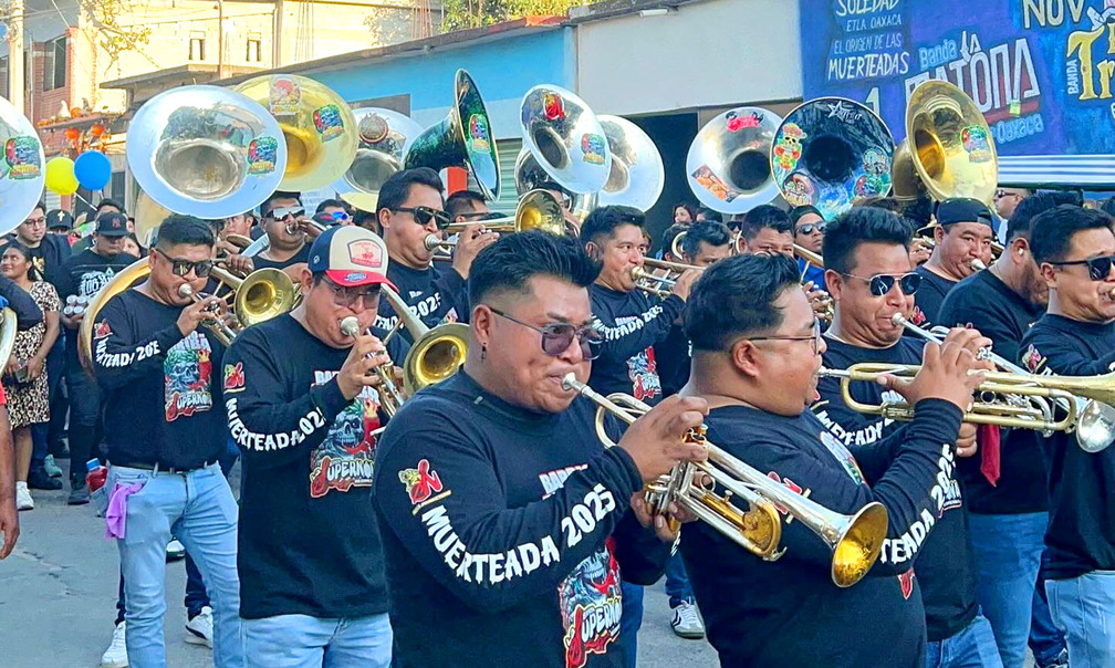 Carnival Death Band Festival
