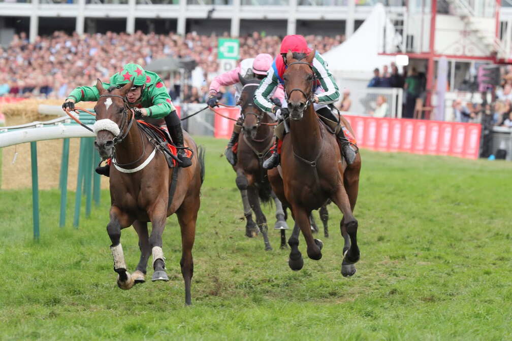 Crystal Cup: 11th Race Day