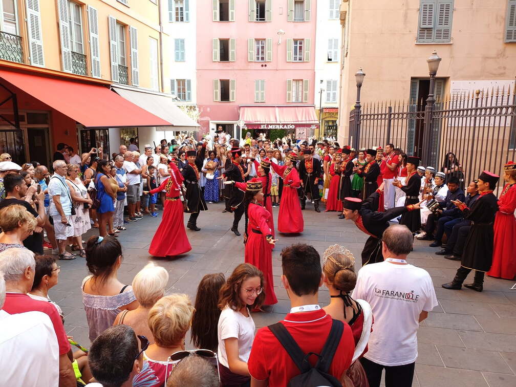 La Farandole: Nice International Folklore Festival