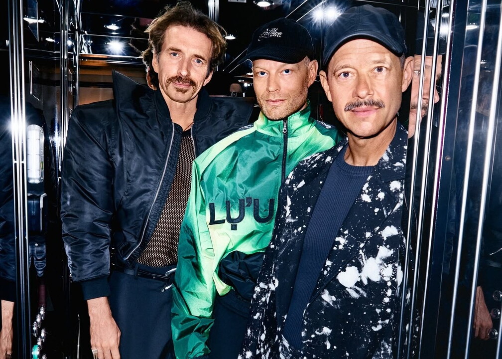 WhoMadeWho & more