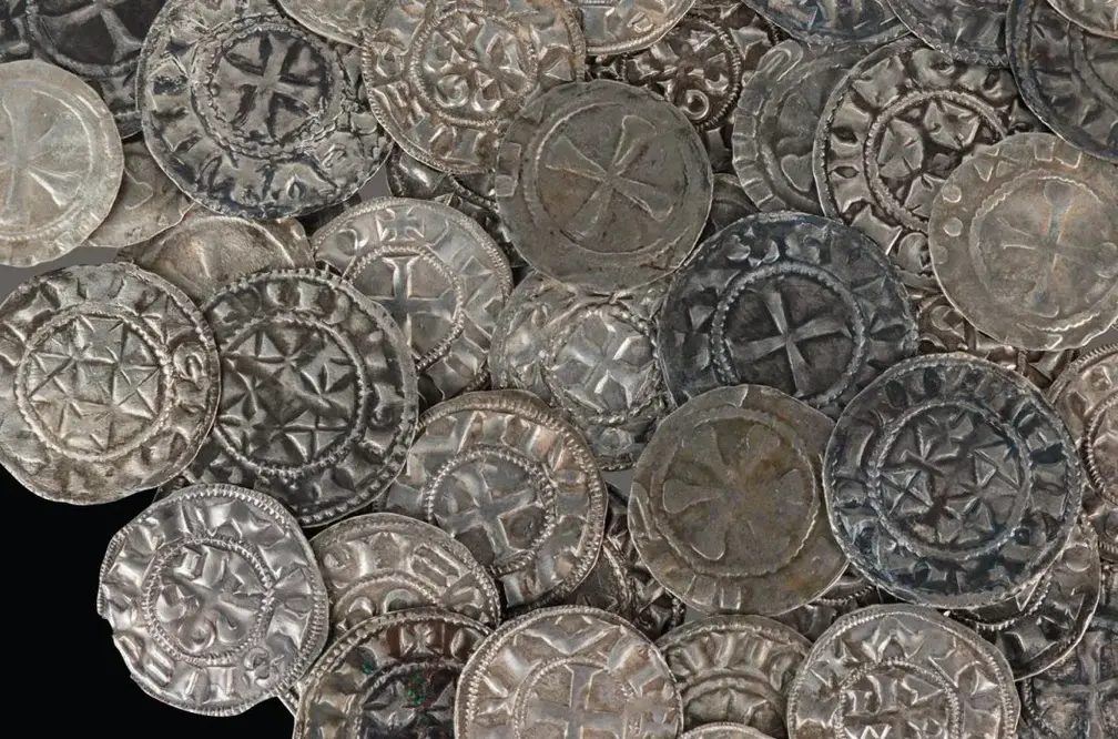 Batina: Treasure of the Cross