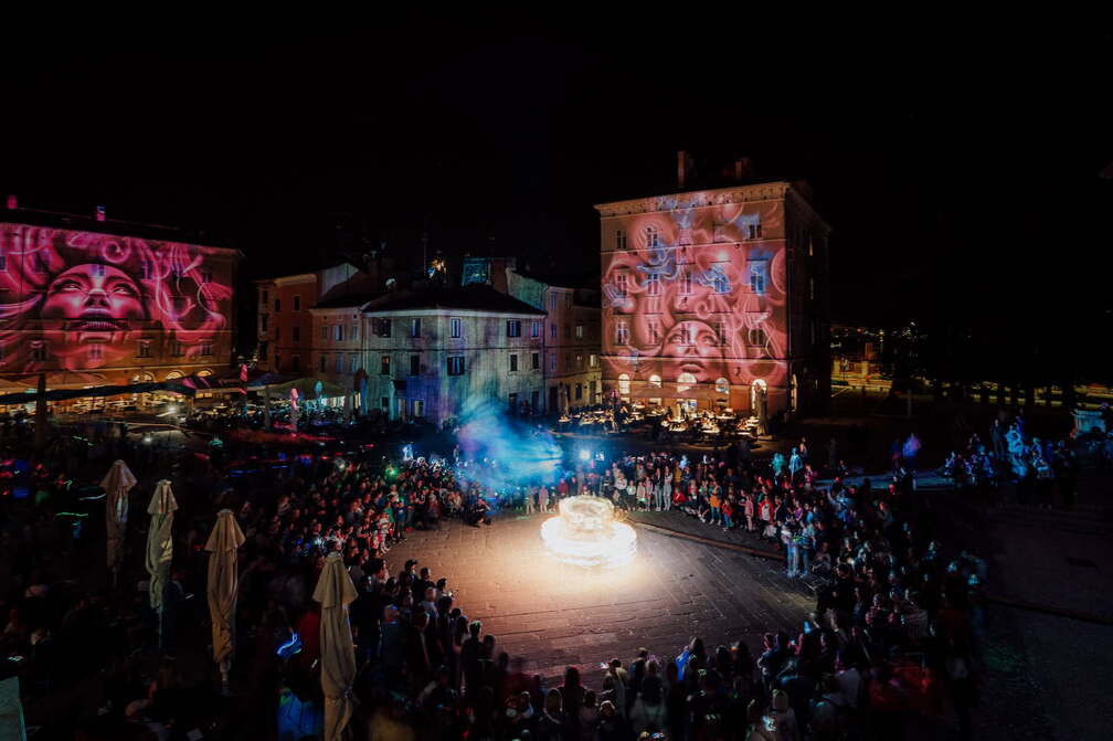 Visualia Festival of Light