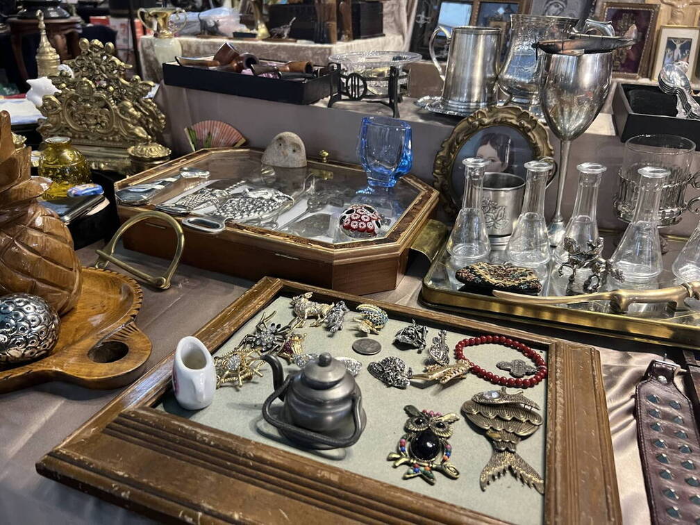 Antique Market