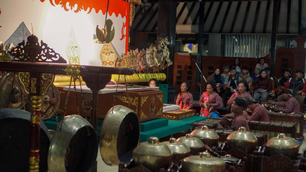 Wayang Kulit Performances
