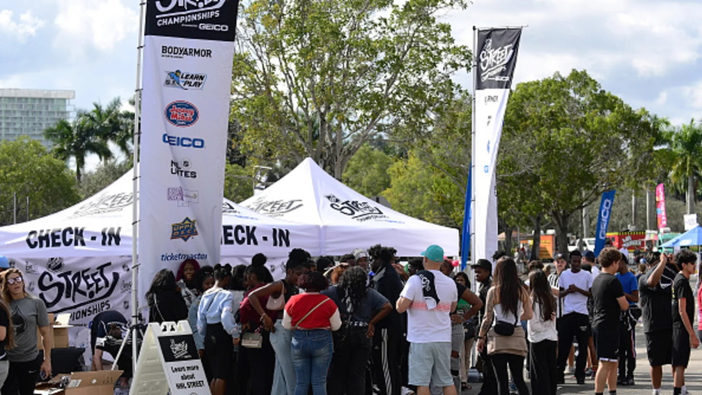 NHL Street Harbour Fest