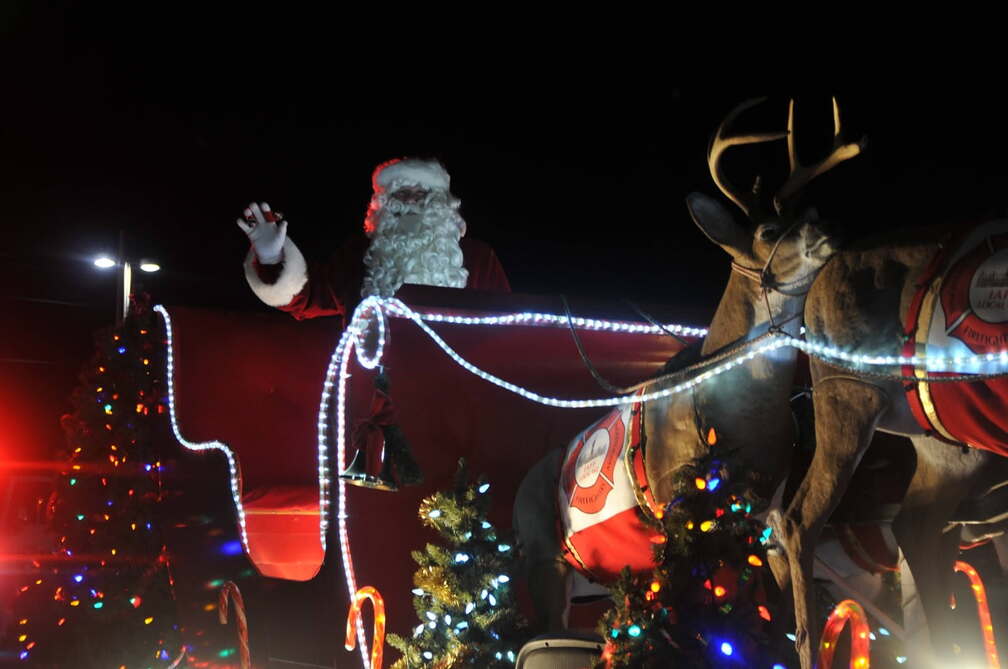 Santas Parade of Lights 2026