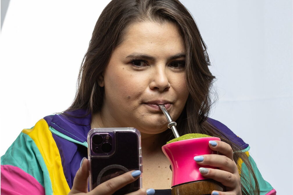 Angélica Mello