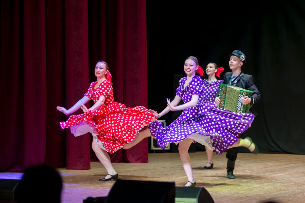 Egyptian Modern Dance Theatre Company: Farida