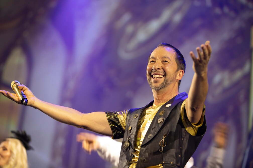 DJ BoBo