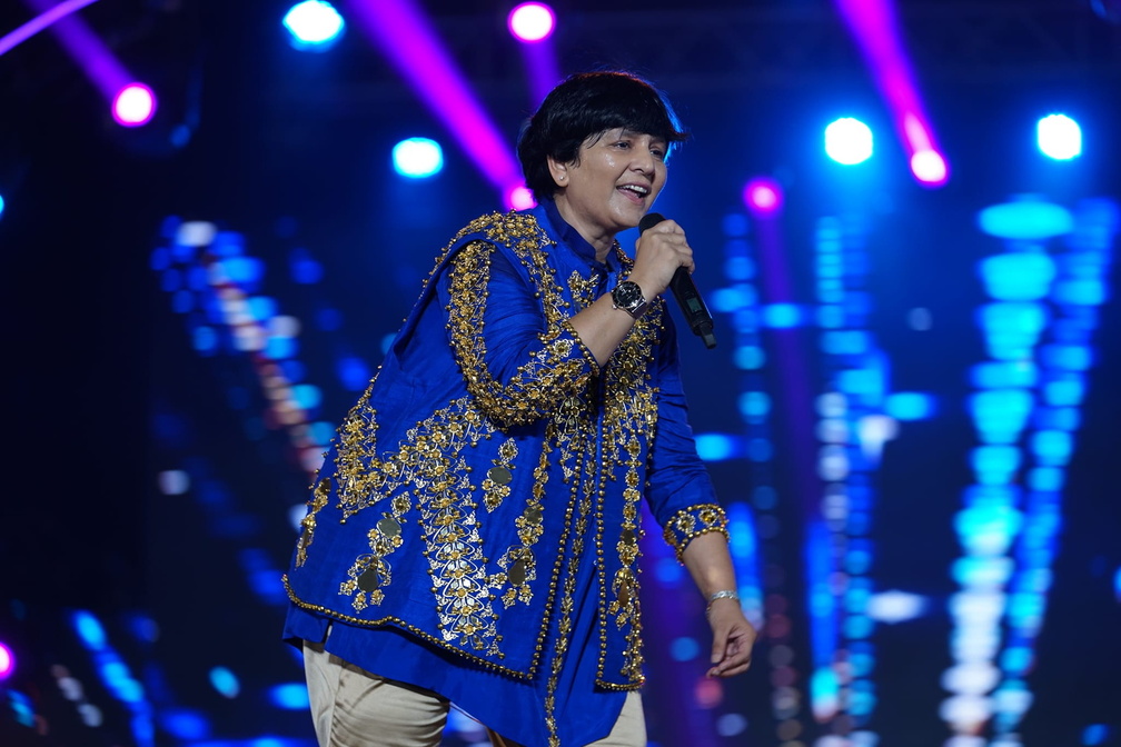 Showglitz Navratri Utsav Ft. Falguni Pathak