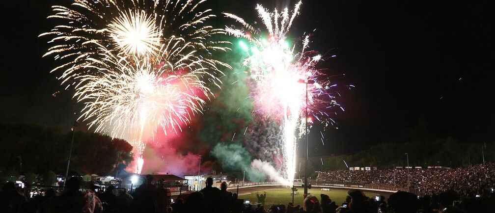 Motion Entertainment Fireworks Spectacular