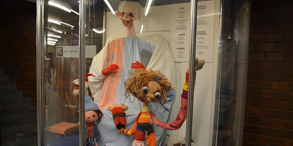 Exhibition That Connects Generations