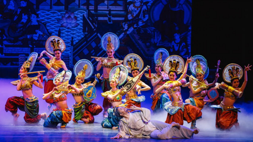 Gansu Song & Dance Theatre: Silk Road Flower Rain
