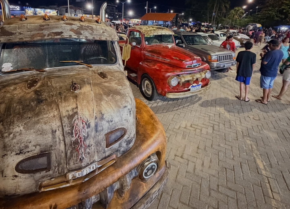 4th Ubatuba Classic Cars & Motorcycle Fest