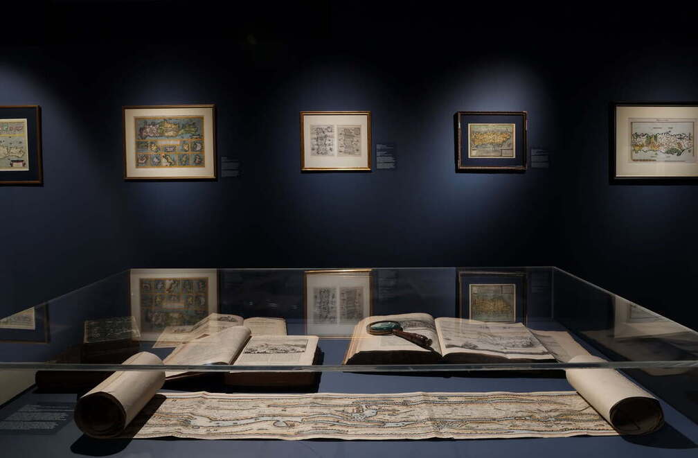 Magazine Exhibition: In the Middle of the World
