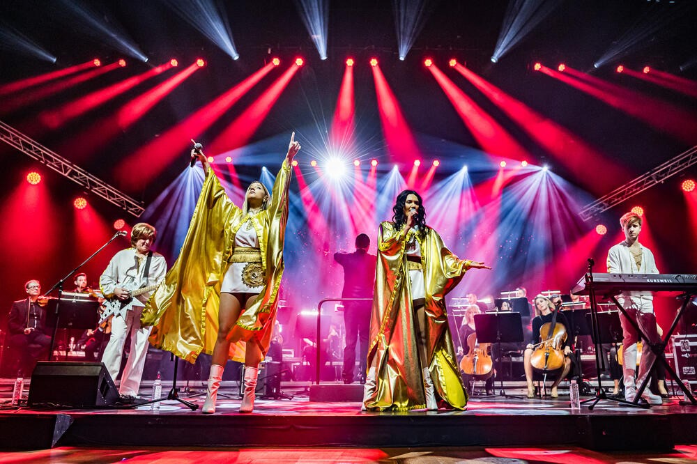 ABBA: Dancing Queen